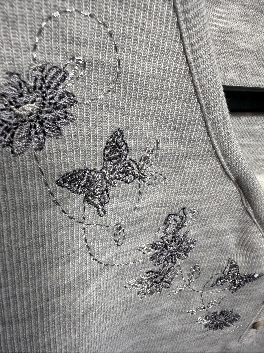 Speculation Embroidered Butterfly & Floral Layered-Look Top – Women’s Large - Picture 7 of 9